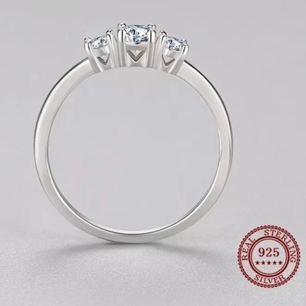925 Sterling Silver Sparkling Cubic Zirconia Stackable Ring